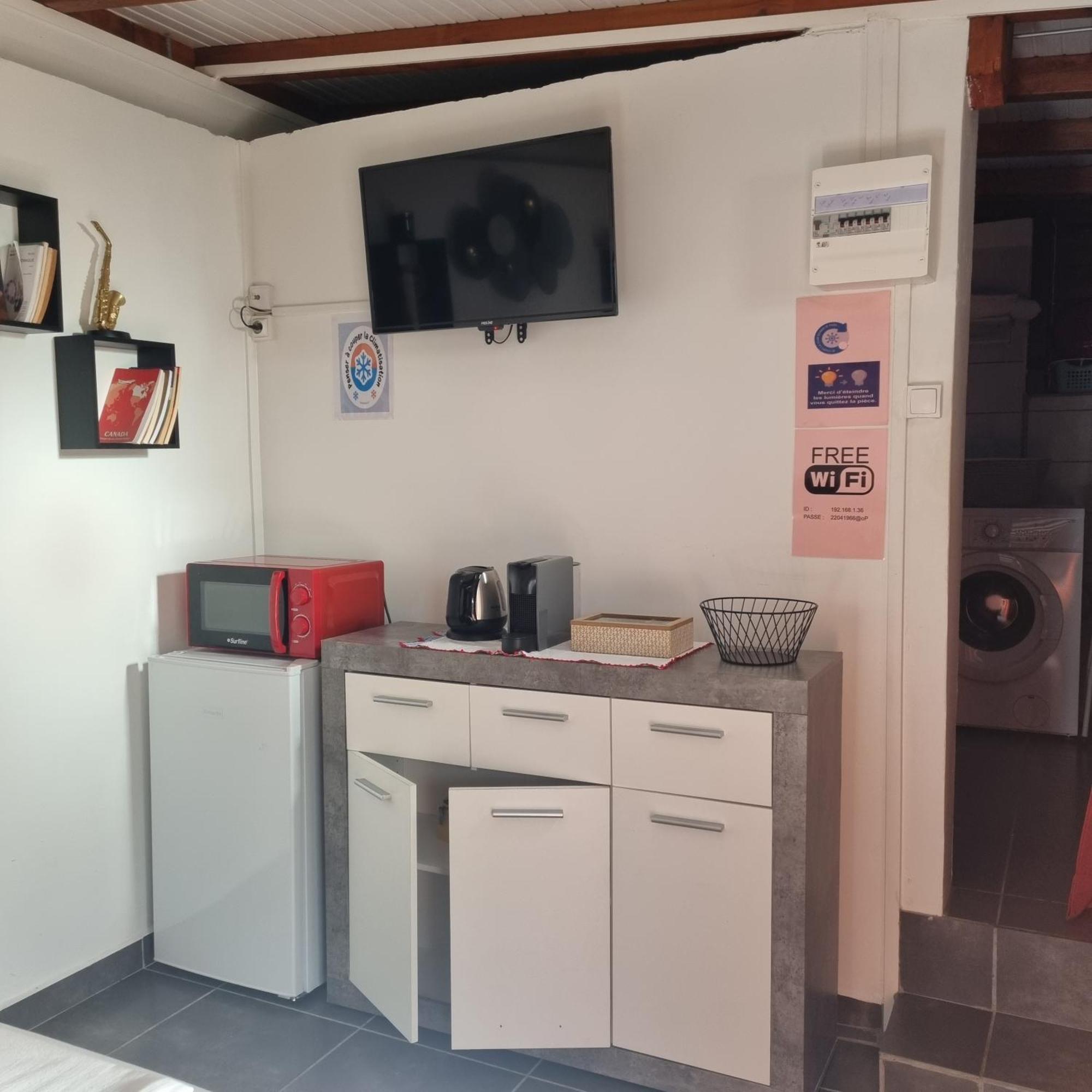 Charmant Studio D'Invite - Baie-Mahault Dış mekan fotoğraf